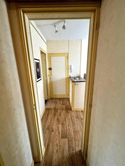 Appartement Proche De L'Hyper-Centre Avec Garage Caen Exterior foto